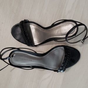 Ann Taylor leather black sexy strappy sandals, sz 7